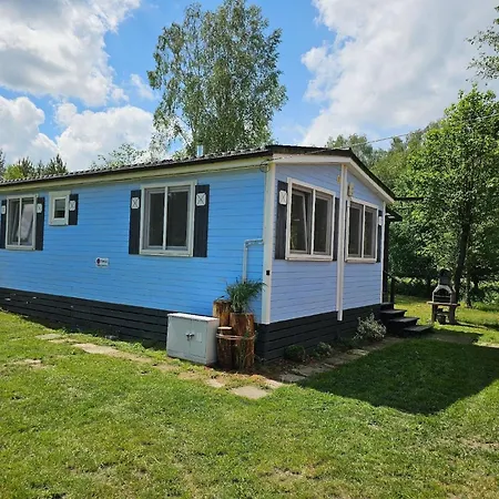 In Mit Terrasse Und Grill Holiday home